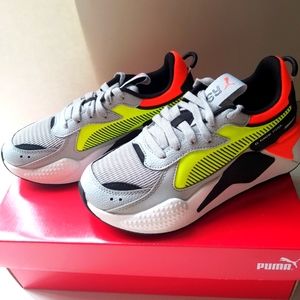 Puma sneakers